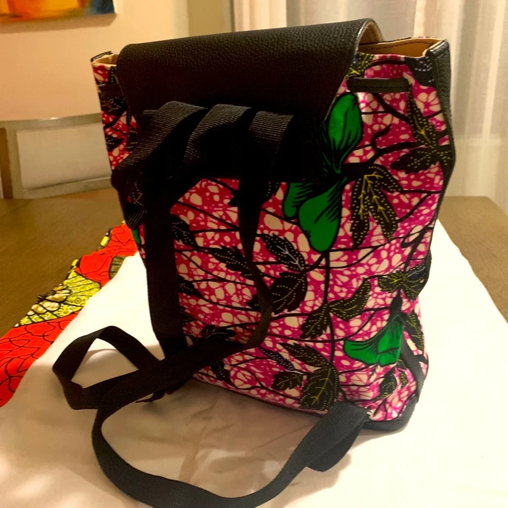 Backpack - Picture 2 of 2